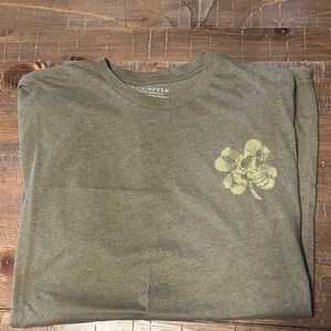 Grunt Style Clover Graphic Tee - Olive
